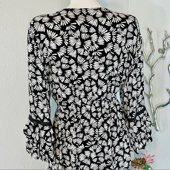 Blue Island Abstract Cardigan - Picture 8 of 12